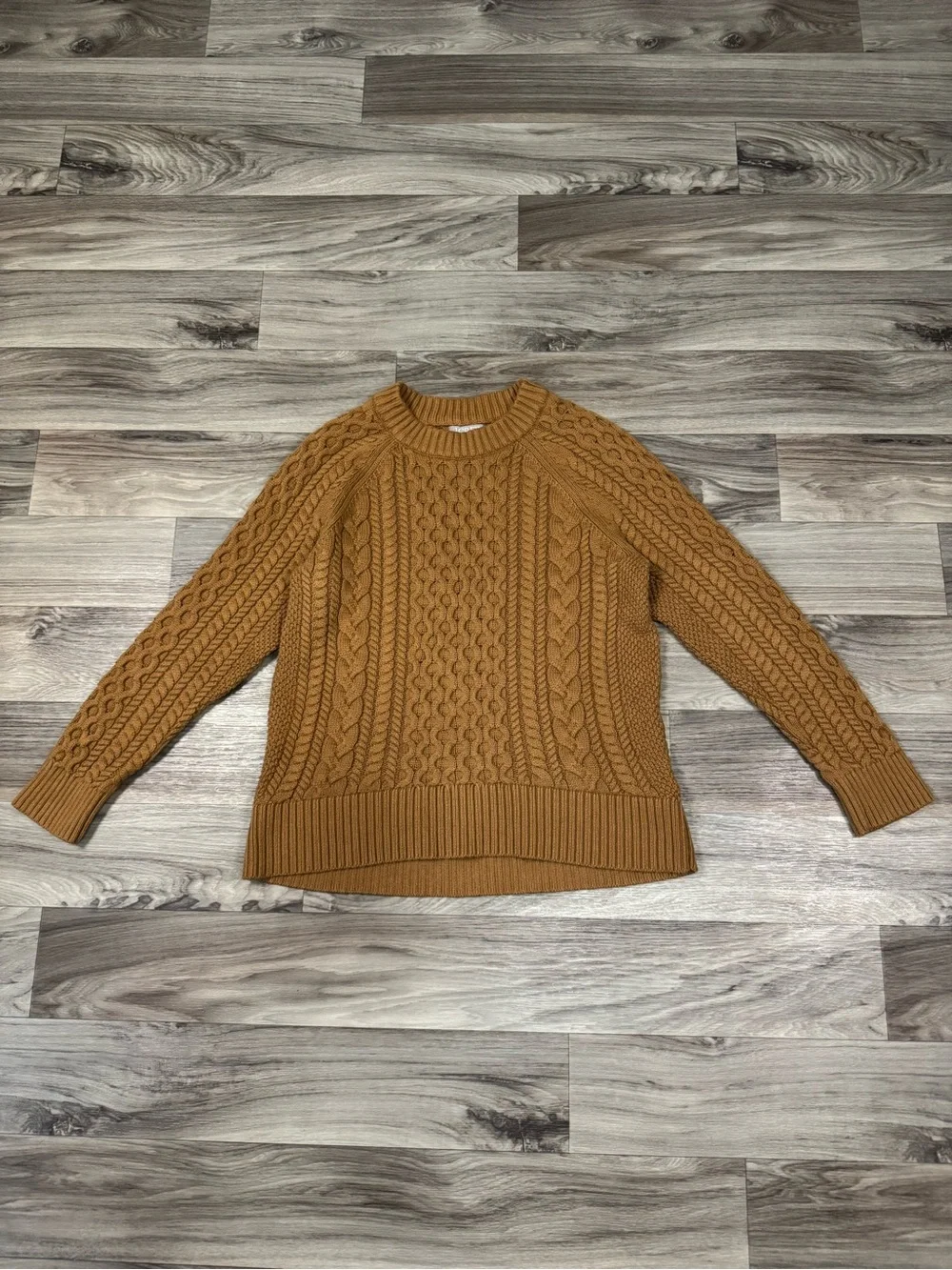 J. Crew 100% Cotton Cable Knit Crewneck Sweater in Cafe Latte Size Medium